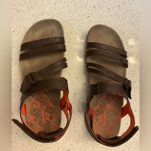 Merrill dark brown sandals size 8